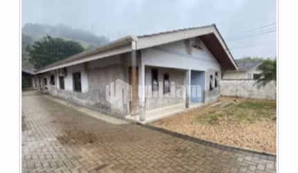 Casa com 3 quartos à venda no Tomás Coelho, Brusque , 237 m2 por R$ 1.180.000