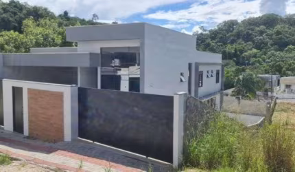 Casa com 3 quartos para alugar no Souza Cruz, Brusque , 220 m2 por R$ 12.000