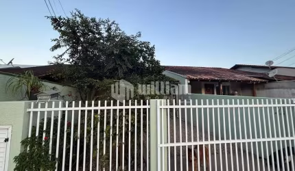 Casa com 2 quartos à venda no Dom Joaquim, Brusque  por R$ 350.000
