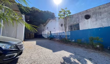Barracão / Galpão / Depósito para alugar no Guarani, Brusque , 2100 m2 por R$ 23.100