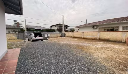 Casa para alugar no Santa Rita, Brusque , 39 m2 por R$ 1.450