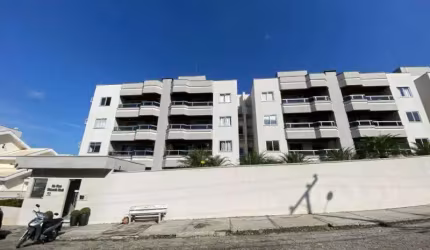Apartamento com 3 quartos para alugar no São Luiz, Brusque , 113 m2 por R$ 2.250