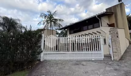 Casa com 3 quartos à venda no São Luiz, Brusque , 190 m2 por R$ 1.099.000