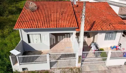 Casa com 2 quartos à venda no Limeira Baixa, Brusque , 83 m2 por R$ 295.000