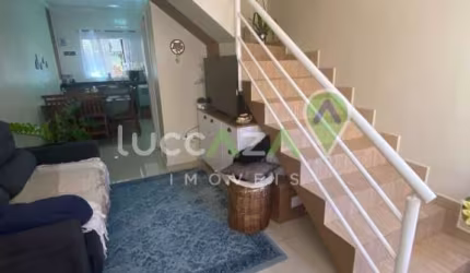 Casa com 2 quartos à venda na Avenida Dante Siani, 1053, Jardim Santa Marina, Jacareí, 60 m2 por R$ 240.000