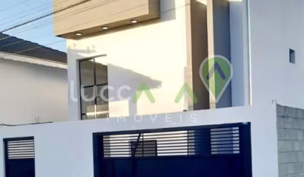 Casa com 3 quartos à venda na Rua Hélio Oiticica, 33, Loteamento Villa Branca, Jacareí, 250 m2 por R$ 780.000