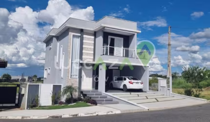 Casa de alto padrão em condomínio à venda em Jacareí-SP: 3 quartos, 1 suíte, 2 salas, 2 banheiros, 4 vagas e 173,81m².