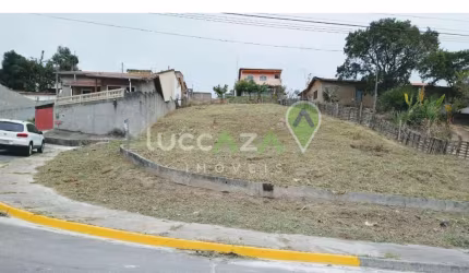 Terreno à venda em Jacareí-SP, Jardim Santo Antônio da Boa Vista, 180m² de área!