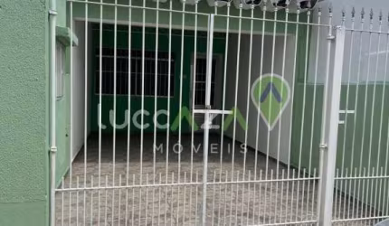 Imperdível oportunidade! Casa à venda em Jacareí-SP, bairro Centro. 2 quartos, 1 sala, 1 banheiro, 1 vaga, 75m².
