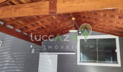Imperdível: Casa à venda em Jacareí-SP, Loteamento Villa Branca, 3 quartos, 1 suíte, 2 salas, 1 banheiro.