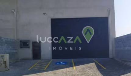 Galpão Comercial para Locação em Jacareí-SP, Jardim Santa Maria: 2 banheiros e 240,00 m² de área!
