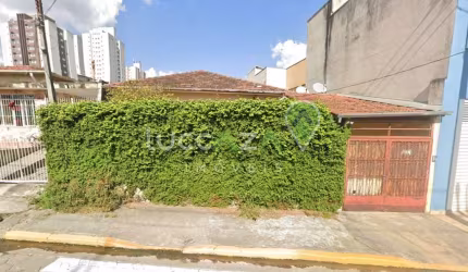 Espetacular Casa à Venda em Jacareí-SP na Vila Aprazível: 3 Quartos, 1 Banheiro, 600 m² de Área!
