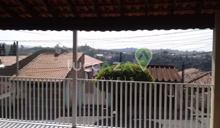 Casa à venda em Jacareí-SP: 3 quartos, 1 sala, 1 banheiro, 163,04 m² no Jardim Nova Esperança!