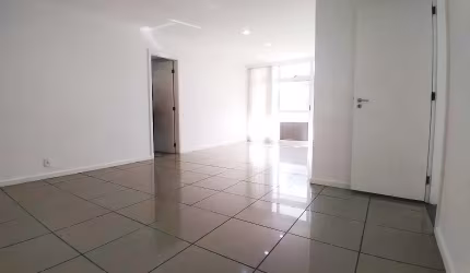 Apartamento com 3 quartos à venda na Avenida João Carlos Machado, Barra da Tijuca, Rio de Janeiro, 113 m2 por R$ 1.590.000