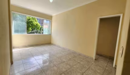 Apartamento com 2 quartos à venda na Rua Barão de Mesquita, Grajaú, Rio de Janeiro, 62 m2 por R$ 295.000