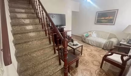 Casa com 3 quartos à venda na Rua Babilônia, Tijuca, Rio de Janeiro, 160 m2 por R$ 900.000