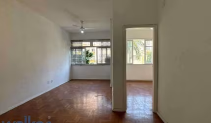 Apartamento com 3 quartos para alugar na Rua Mariz e Barros, Tijuca, Rio de Janeiro, 116 m2 por R$ 2.900