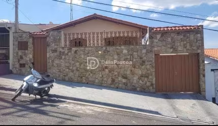Casa com 2 dormitórios à venda, 163 m² por R$ 640.000,00 - Jardim Itamaracá - Indaiatuba/SP