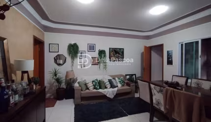 Casa com 3 dormitórios à venda, 100 m² por R$ 600.000,00 - Jardim Colonial - Indaiatuba/SP