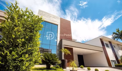 Sobrado com 4 dormitórios à venda, 348 m² por R$ 3.190.000,00 - Jardim Residencial Villa Suíça - In