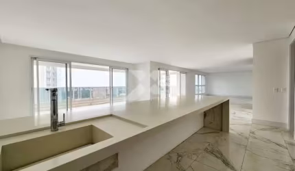 LaTorre - Apartamento 4 Quartos, 4 Vagas de Garagem, À Venda no Bela Suíça - La Torre