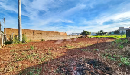 CHÁCARA - À Venda com 1000m2