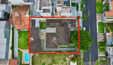 Casa Térrea à Venda no Boa Vista: 5 Quartos, 8 Vagas, 437m² - Aceita Financiamento!