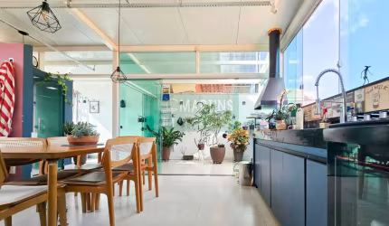 Linda Cobertura 3 Quartos com Terraço Gourmet – Conforto e Estilo!
