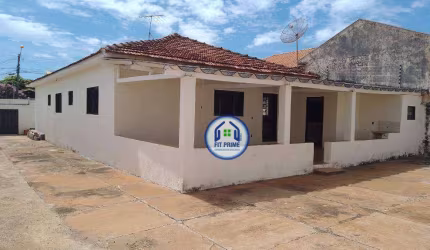 Casa com 4 dormitórios, 220 m² - venda por R$ 850.000,00 ou aluguel por R$ 2.966,00/mês - Jardim Nazareth - São José do Rio Preto/SP