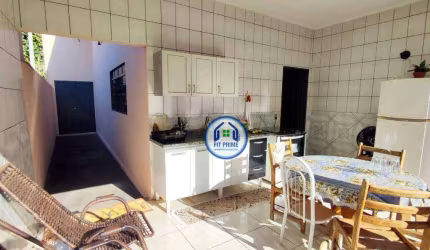 Casa com 4 dormitórios à venda, 196 m² por R$ 470.000 - Vila Ipiranga - São José do Rio Preto/SP
