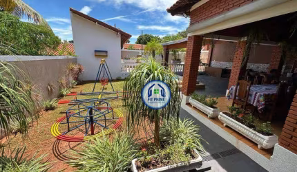 Rancho com 2 dormitórios à venda, 259 m² por R$ 550.000,00 - Pedregal - Guaraci/SP