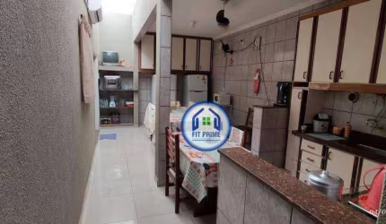 Casa com 3 dormitórios à venda, 167 m² por R$ 420.000 - Parque Industrial - São José do Rio Preto/SP