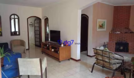 Casa com 3 dormitórios à venda, 240 m² por R$ 1.200.000,00 - Vila Sônia - São Paulo/SP