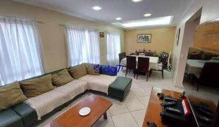 Sobrado com 3 dormitórios à venda, 305 m² por R$ 1.219.000,00 - Vila Sônia - São Paulo/SP
