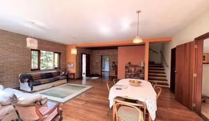 Casa com 4 dormitórios à venda, 1.000m² por R$ 1.950.000 - Granja Viana II - Cotia/SP