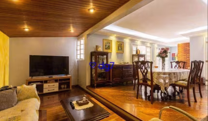 Sobrado com 4 dormitórios, 1 suíte à venda, 246 m² por R$ 1.100.000 - Taboão da Serra - Taboão da Serra/SP