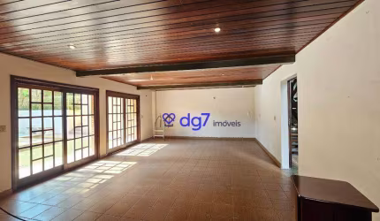 Casa em Condomínio Granja Viana 4 dormitórios e 10 vagas