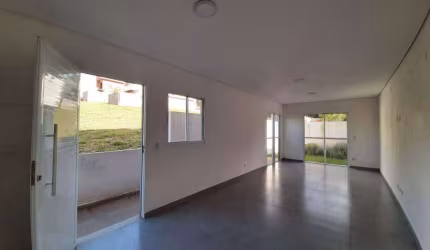 Sobrado com 3 dormitórios à venda, 126 m² por R$ 580.000 - Cotia - Cotia/SP