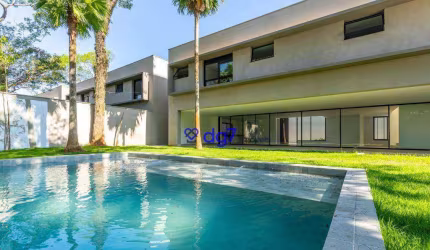 Casa de alto padrão com 4 suítes, excelente localização em SP-Capitals à venda, 936 m² por R$ 12.499.000 - Granja Julieta - São Paulo/SP