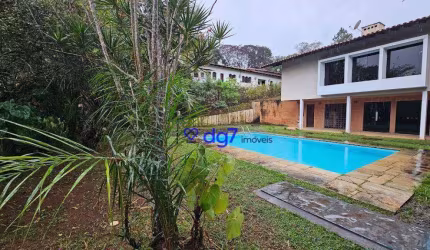 Casa em Condomínio Granja Vianna 4 dormitórios e 4 vagas 513m de área construida