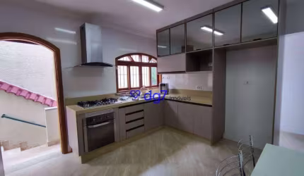 Sobrado com 3 dormitórios à venda, 140 m² por R$ 820.000,00 - Butantã - São Paulo/SP