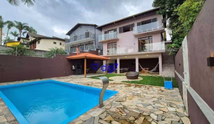 Casa totalmente reformada à venda, 468 m² - Parque dos Príncipes - São Paulo/SP