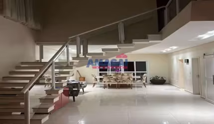 Casa em condomínio fechado com 3 quartos à venda no Jardim Crystal Park, Jacareí  por R$ 1.400.000