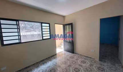 Casa com 4 quartos à venda na Cidade Nova Jacareí, Jacareí  por R$ 360.000