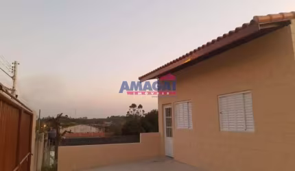 Casa com 2 quartos à venda no Chácaras Reunidas Igarapés, Jacareí  por R$ 287.000