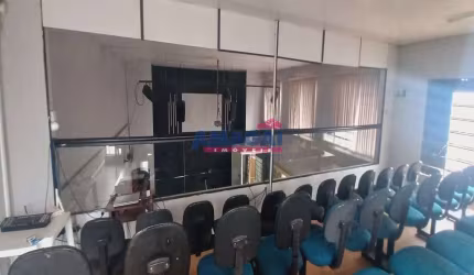 Sala comercial à venda no Jardim Bela Vista, Jacareí  por R$ 580.000