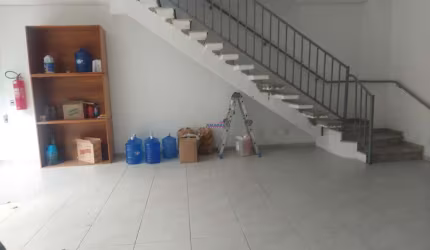 Sala comercial para alugar no Jardim São Dimas, São José dos Campos  por R$ 8.463