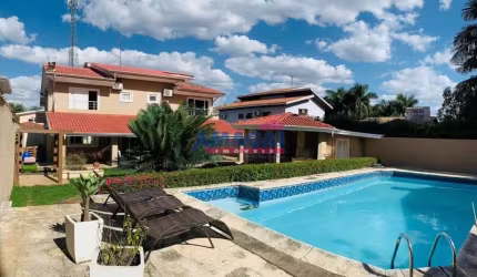 Casa com 4 quartos à venda no Jardim Santa Maria, Jacareí  por R$ 2.250.000