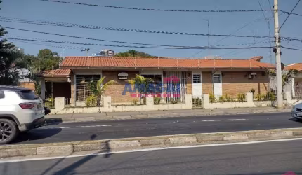 Casa com 5 quartos à venda no Jardim Liberdade, Jacareí  por R$ 2.500.000