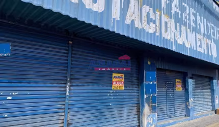 Barracão / Galpão / Depósito à venda no Centro, Jacareí  por R$ 2.400.000